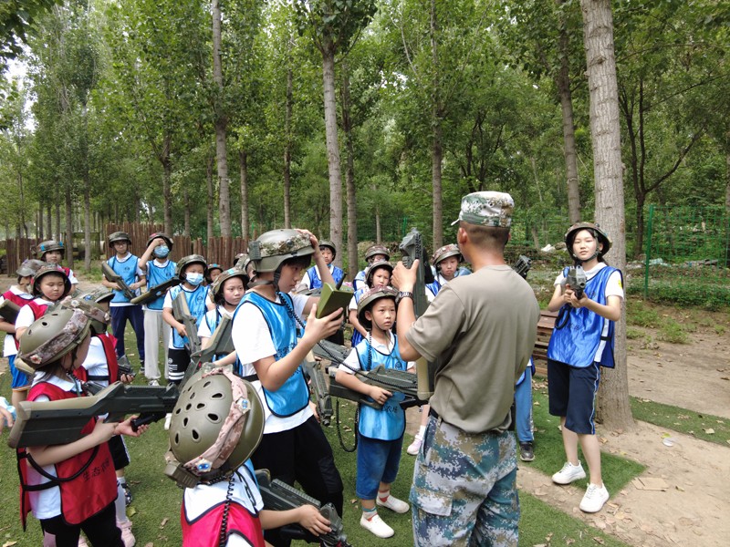 覽眾房車第八屆員工子女夏令營(yíng)