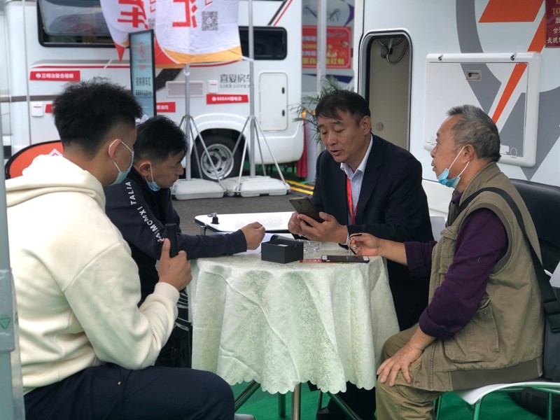 性能滿格，自由炮憑實力圈粉